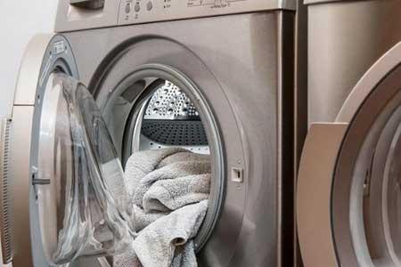 چرا ماشین لباسشویی بو میدهد؟ چرا ماشین لباسشویی بو میدهد؟