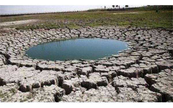 بارش ها در نیمه دوم امسال 30 درصد کمتر از میانگین بلند مدت بارش ها در نیمه دوم سال جاری 30 درصد کمتر از میانگین بلند مدت بوده است