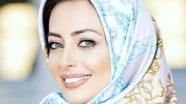 لباس سیاه گرانقیمت نفیسه روشن زبان زد شد لباس سیاه گرانقیمت نفیسه روشن زبان زد شد
